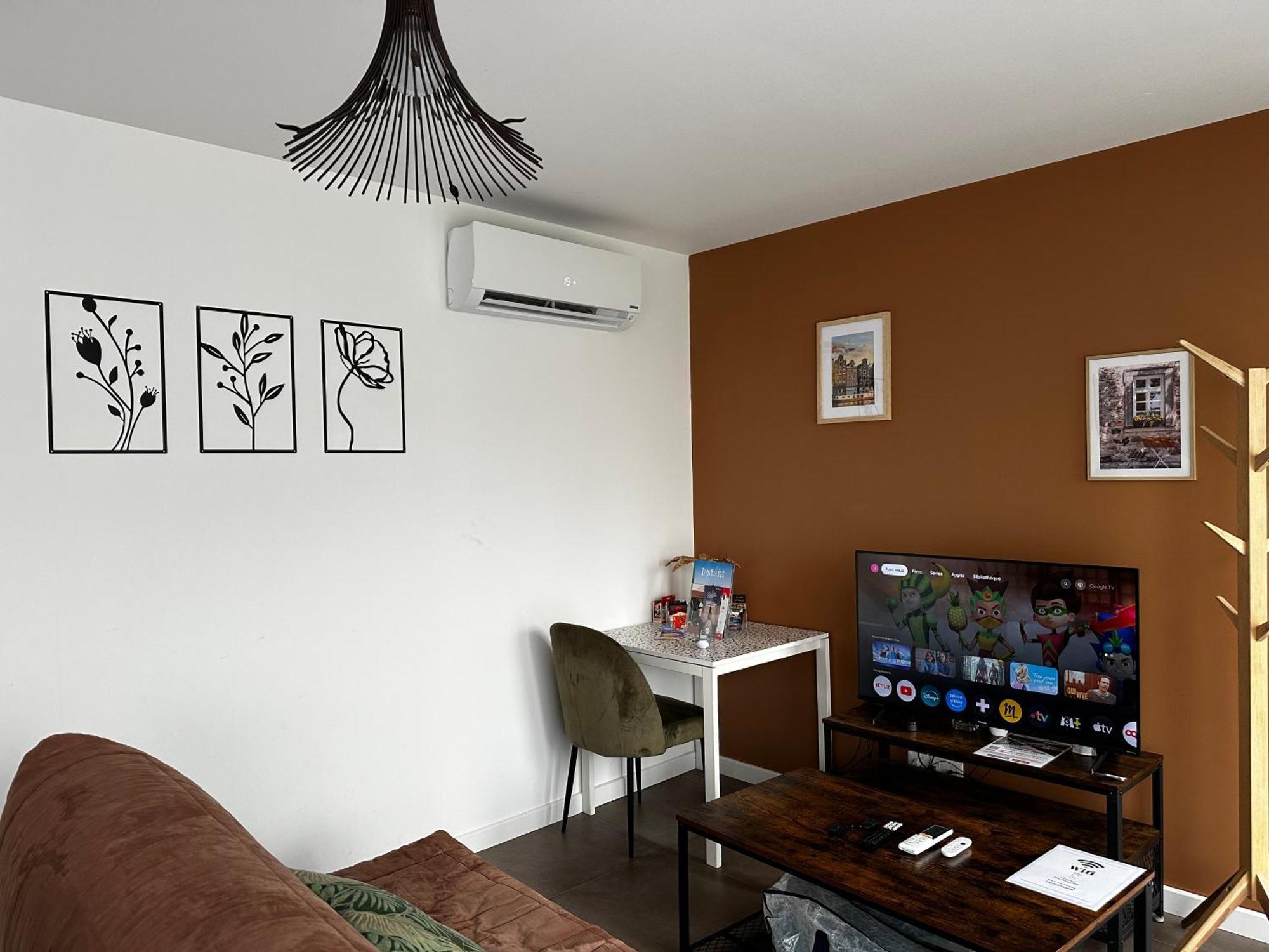Maison La capucine sur Quai de Seine, wifi, machine à laver, parking privé gratuit Vernon  Exterior foto